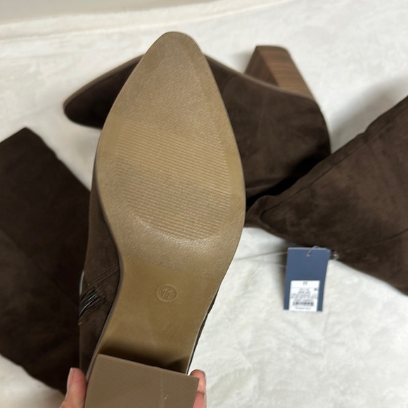 Universal Thread Brown Heeled Boots with Suede Like Finish - Picture 13 of 13